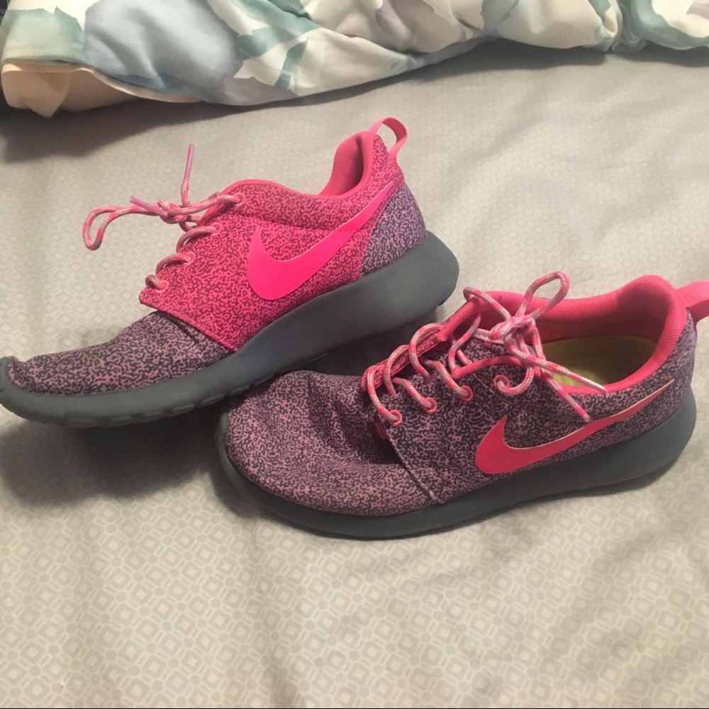 Nike Roche